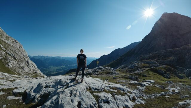 🏔️ Mit Weitblick unterwegs – in den Bergen und in der Steuerberatung. Denn die besten Entscheidungen entstehen mit der richtigen Perspektive. 💙📈
#steuerberatunggraz #hötzlundpartner #weitblick